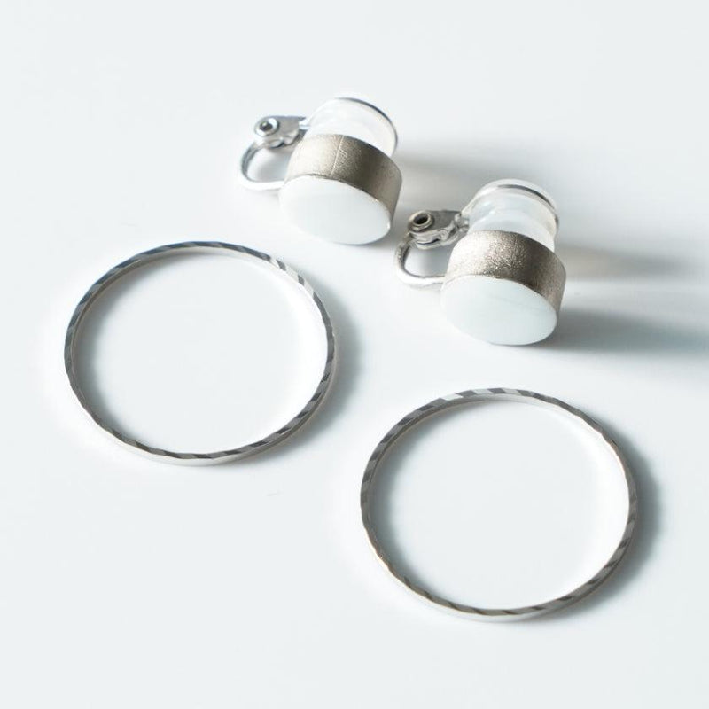 [EARRINGS] WHITE PORCELAIN SILVER | IMARI-ARITA WARES | 6.KILN