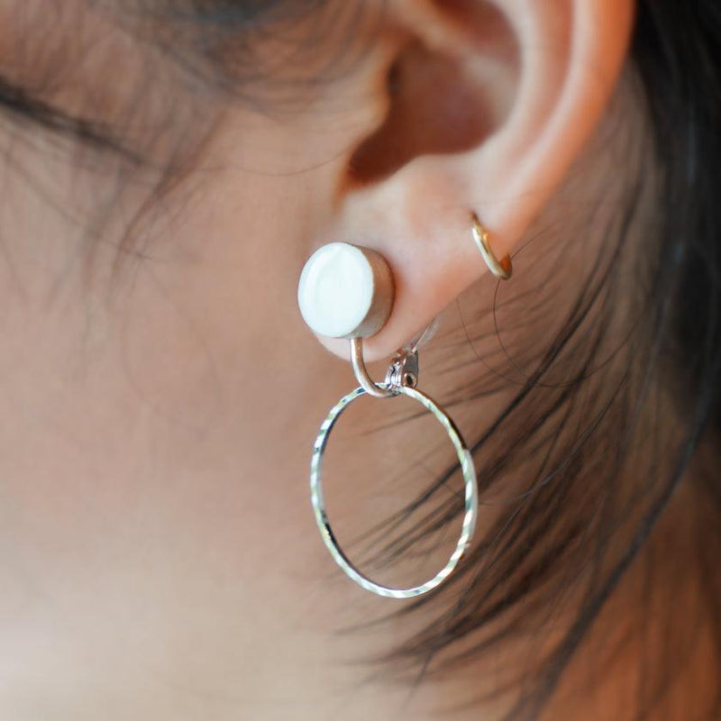 [EARRINGS] WHITE PORCELAIN SILVER | IMARI-ARITA WARES | 6.KILN