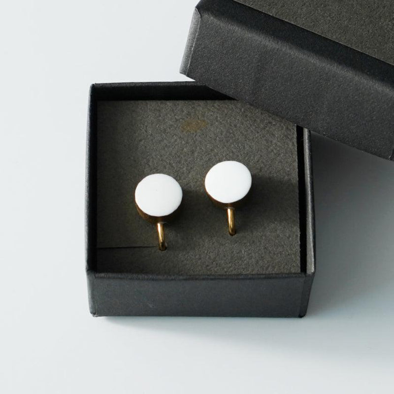 [EARRINGS] WHITE PORCELAIN GOLD | IMARI-ARITA WARES | 6.KILN