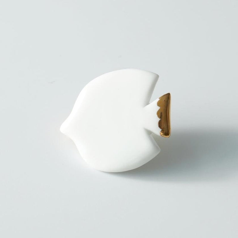 [BROOCH] WHITE PORCELAIN BIRD | IMARI-ARITA WARES | 6.KILN