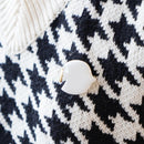 [BROOCH] WHITE PORCELAIN BIRD | IMARI-ARITA WARES | 6.KILN