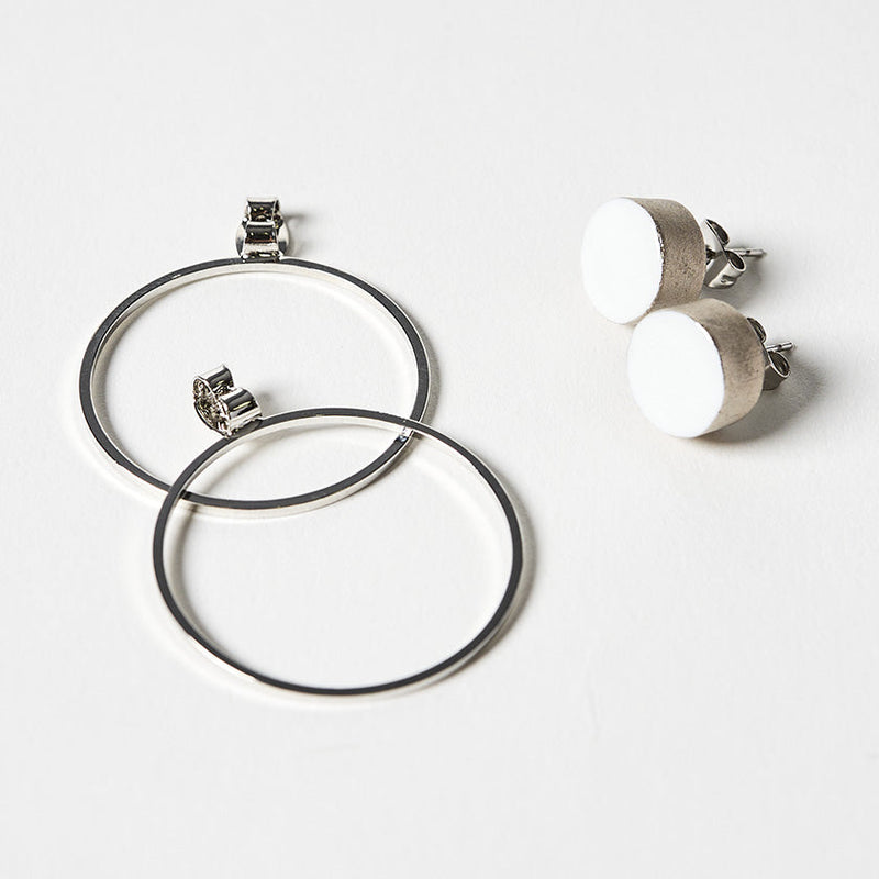 [刺耳的耳環]白色瓷器銀| Imari-Arita商品| 6.KILN