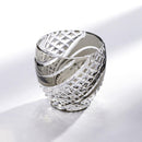 [SAKE CUP] FISH SCALES STRIP | EDO KIRIKO | KAGAMI CRYSTAL