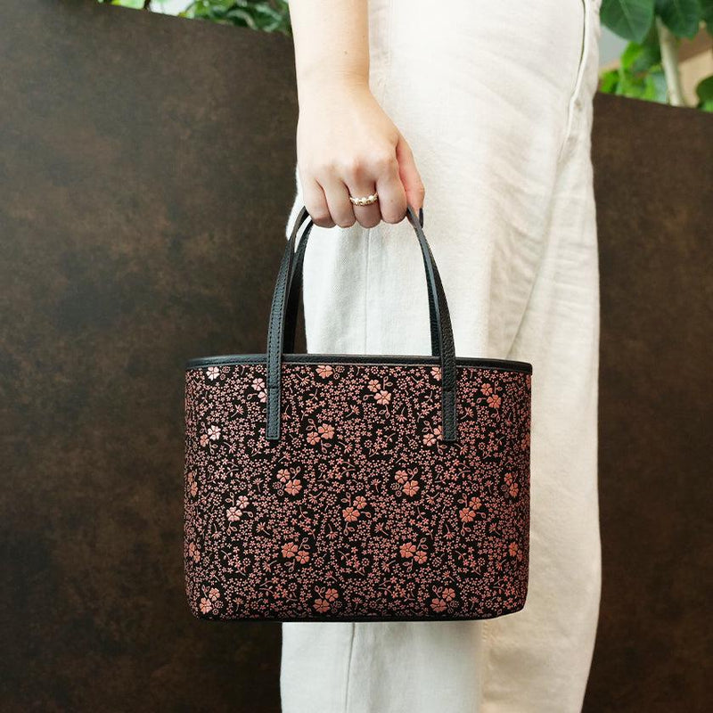 [TOTE BAG] 50HANDBAG MORNING GLORY (BLACK BASECOAT WITH PINK LACQUER) | KOUSHU INDEN (LACQUERED DEERSKIN CRAFTS)| INDEN-YA