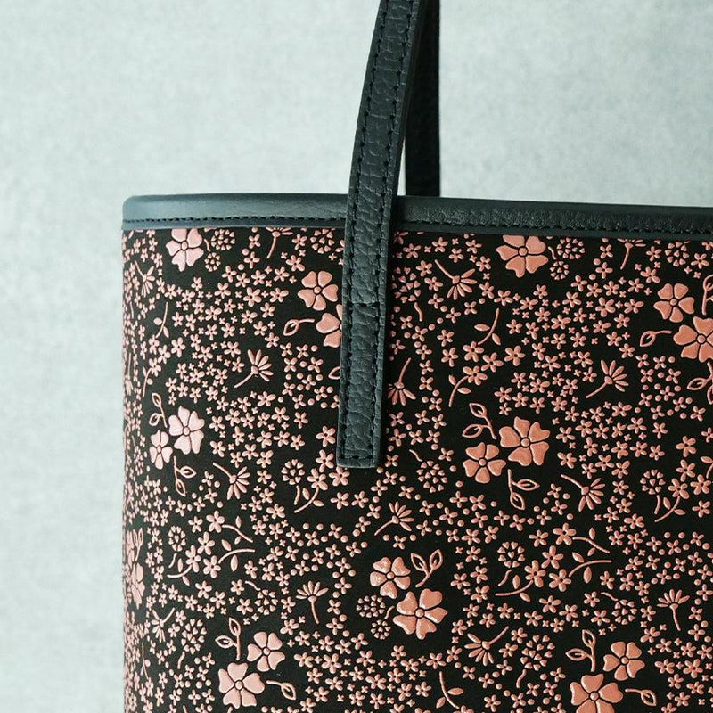 [TOTE BAG] 50HANDBAG MORNING GLORY (BLACK BASECOAT WITH PINK LACQUER) | KOUSHU INDEN (LACQUERED DEERSKIN CRAFTS)| INDEN-YA