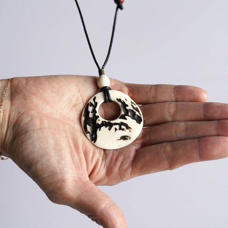 [PENDANT] DEER ANTLER (ROUND) | AINU CRAFTS