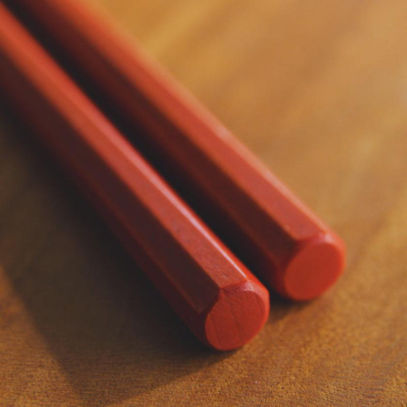 [CHOPSTICKS] CHOPSTICKS FOR THE FIRST TIME WITH PAULOWNIA BOX FROM ISHIKAWA | LACQUER | AERU