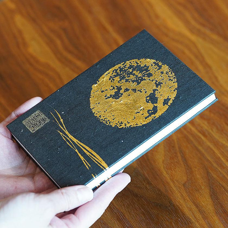 [STATIONERY] RED STAMP BOOK FULL MOON (BLACK) | KARAKAMI (JAPANESE PAPER)｜KEIBIFUGETSU