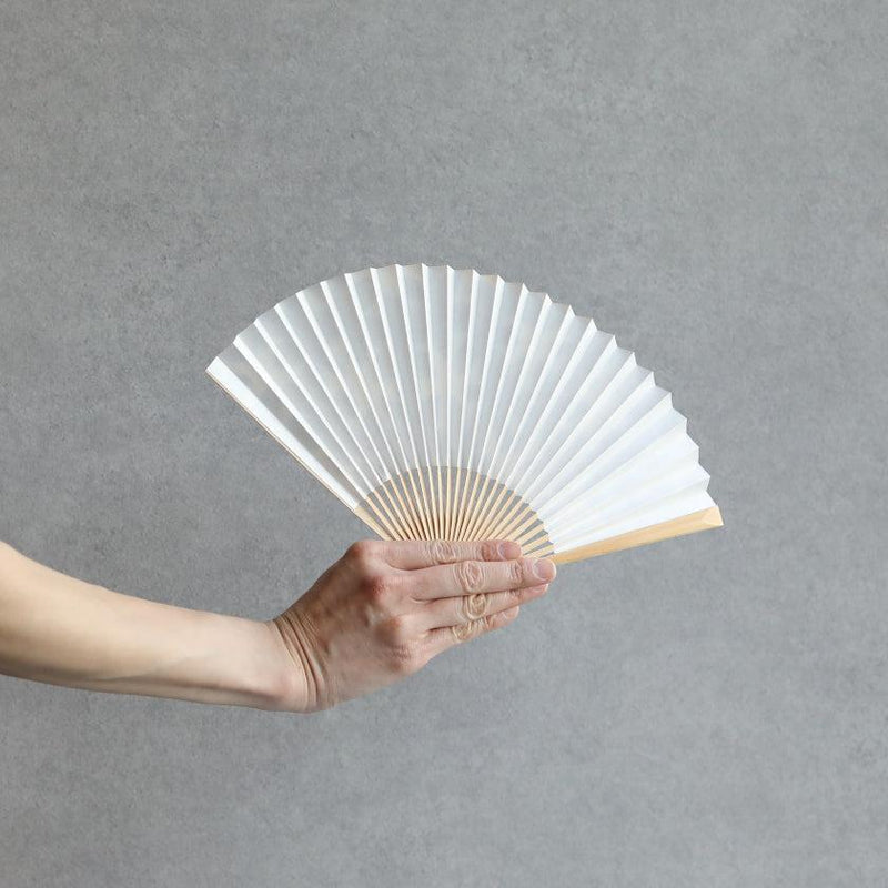 [HAND FAN] SEKKA SHIBORI (NAVY BLUE) FOR WOMEN | KUROTANI WASHI PAPER|KUROTANI WASHI COOPERATIVE GROUP