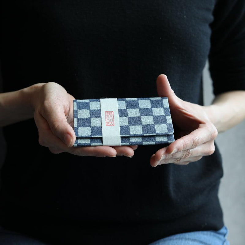 [CARD CASE] CHECKERED PATTERN (INDIGO) | KUROTANI WASHI PAPER|KUROTANI WASHI COOPERATIVE GROUP