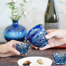 [SAKE BOTTLE] DOUBLE-COVERED KATAKUCHI & MINI-OCHOKO 2-PIECE SET (GREEN-LAPIS LAZULI) IN A PAULOWNIA BOX | SATUMA VIDRO | SATSUMA CUT GLASS