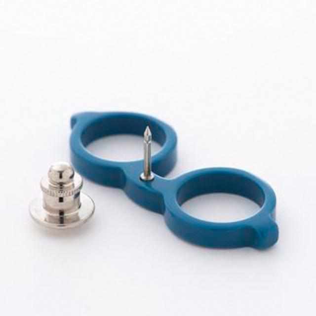 [領帶] Pin Batch Megane Pin ， Becomes A Lapel Pin 和 Glasses Holder （5 - Piece Set） | Echizen Laquerware